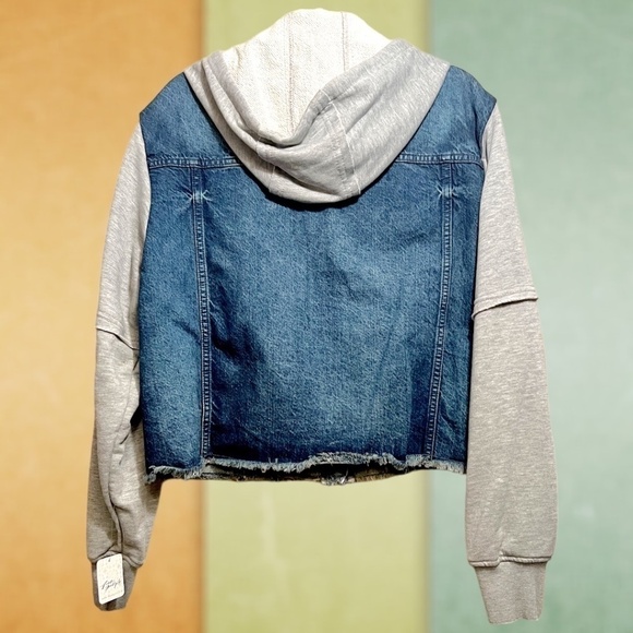 FREE PEOPLE Throwback Denim/Knit Hoodie Style Raw Hem Relaxed Crop Jacket-Md NWT - Picture 11 of 16